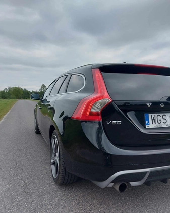 Volvo V60 cena 50000 przebieg: 248000, rok produkcji 2012 z Gostynin małe 704